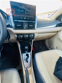 تويوتا يارس